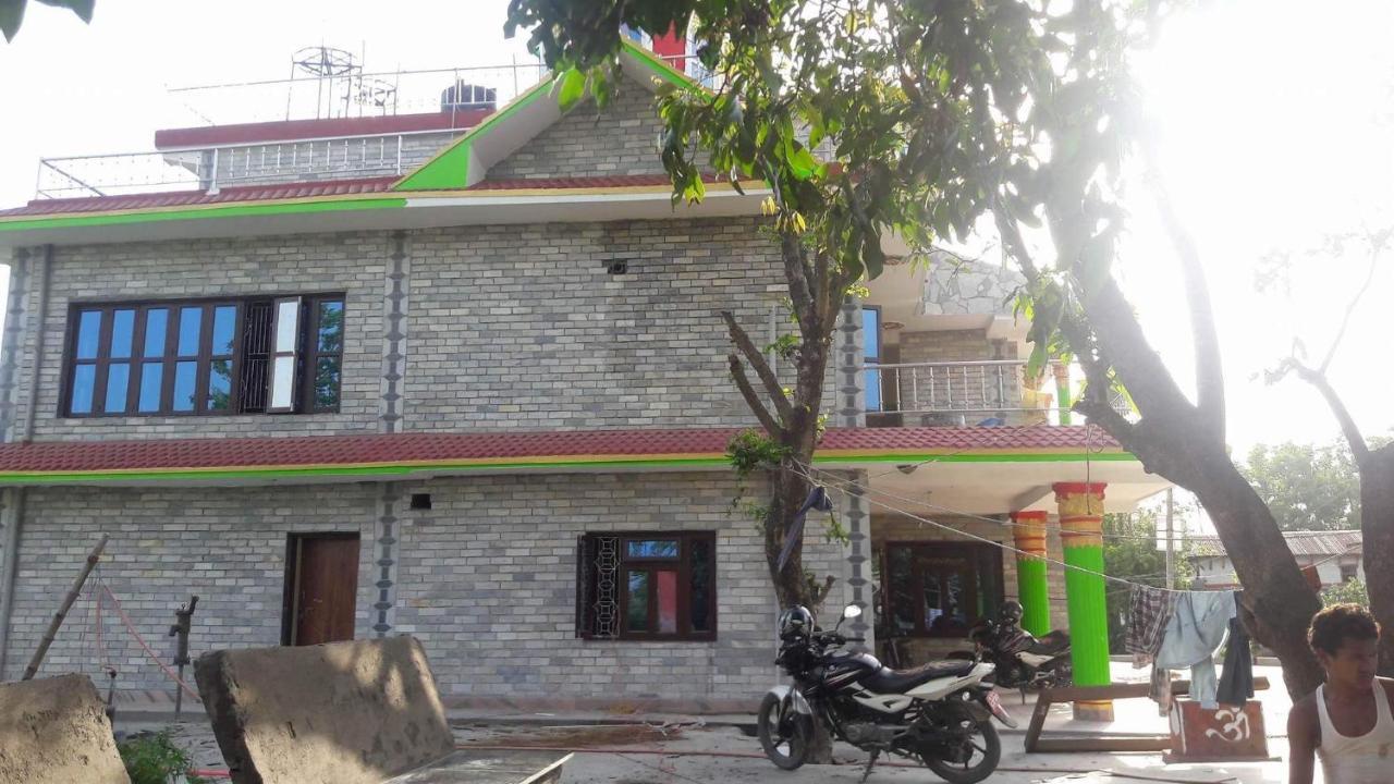 Chitwan Homestay Bharatpur  Εξωτερικό φωτογραφία