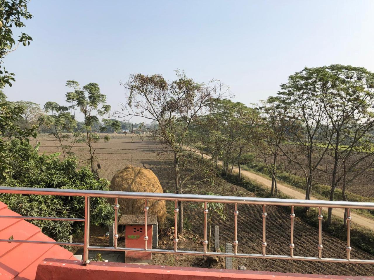 Chitwan Homestay Bharatpur  Εξωτερικό φωτογραφία